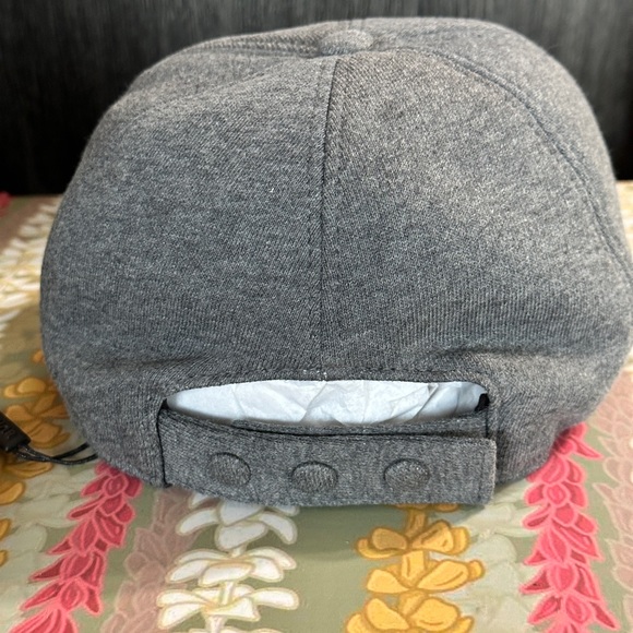 Authentic Burberry Snapback Jersey Baseball Cap - Picture 2 of 5